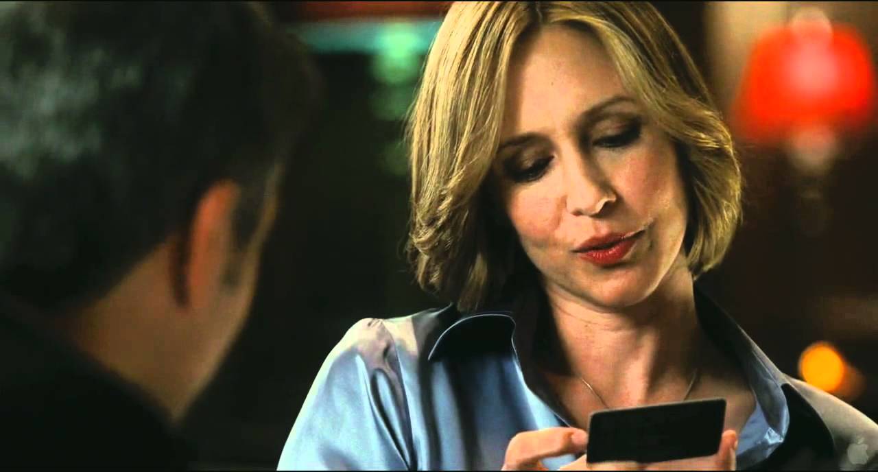 UP IN THE AIR (2009) - Official Movie Trailer