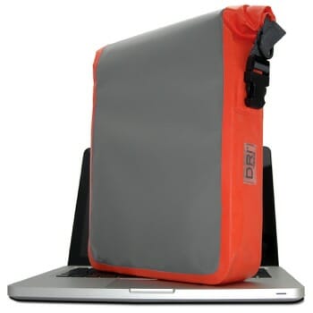 Kena Kai Dri Waterproof Computer Sleeve