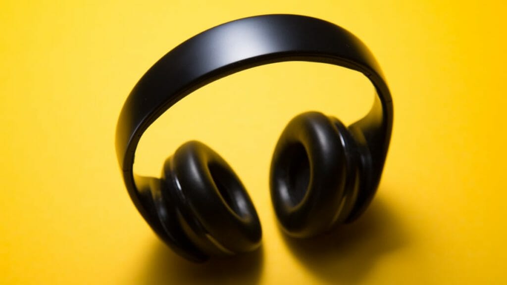 Best Wireless Bluetooth Headphones For Samsung Galaxy Note 20 and 20 Ultra