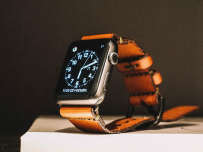 6 Best Third-Party Leather Bands For The Apple Watch