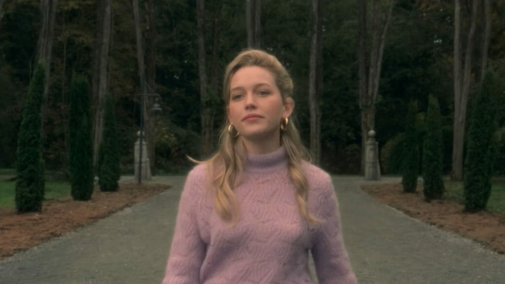 Haunting of Bly Manor Screenshot