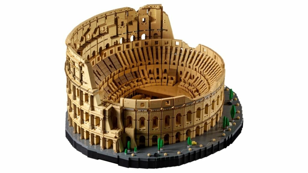 LEGO Colosseum Set With 9000 Pieces